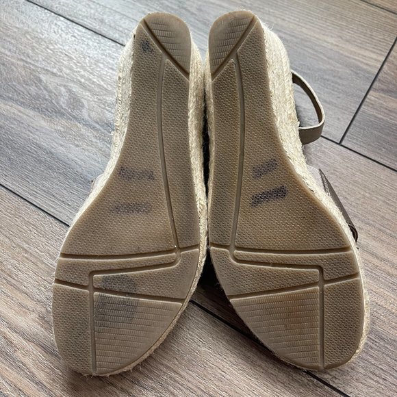 Earth Origins Women's Platinum‎ Naples Natasha Leather Sandals Neutral Size 7M - Picture 5 of 12